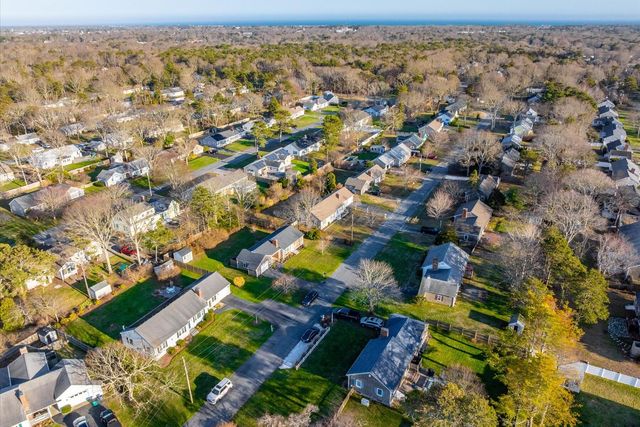 8 Captain Percival Road, South Yarmouth, MA 02664