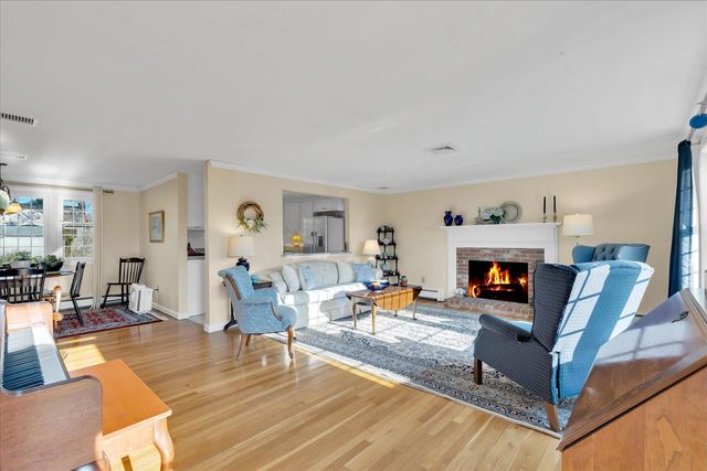 8 Captain Percival Road, South Yarmouth, MA 02664
