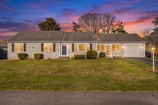 8 Captain Percival Road, South Yarmouth, MA 02664
