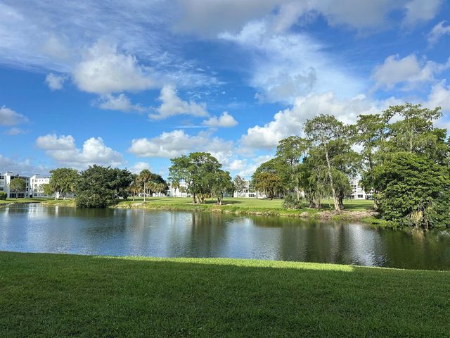 1650 NW 80th Avenue, Margate, FL 33063