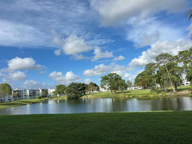 1650 NW 80th Avenue, Margate, FL 33063