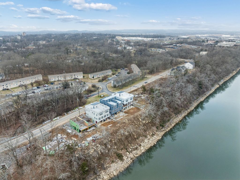 330 Rio Vista Dr, Madison, TN 37115
