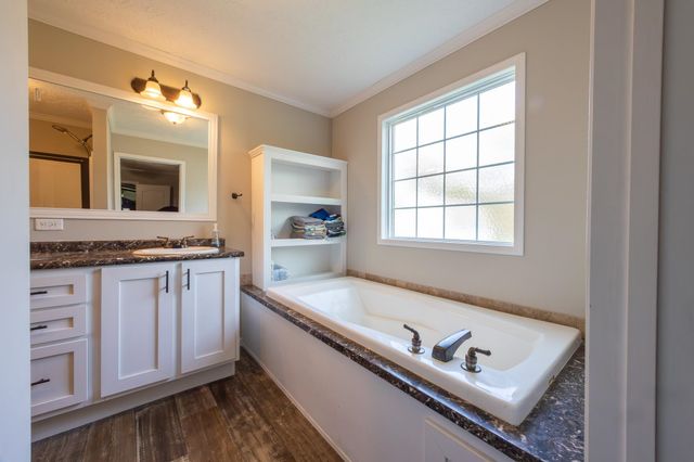 188 D. Dupre St., Houma, LA 70364