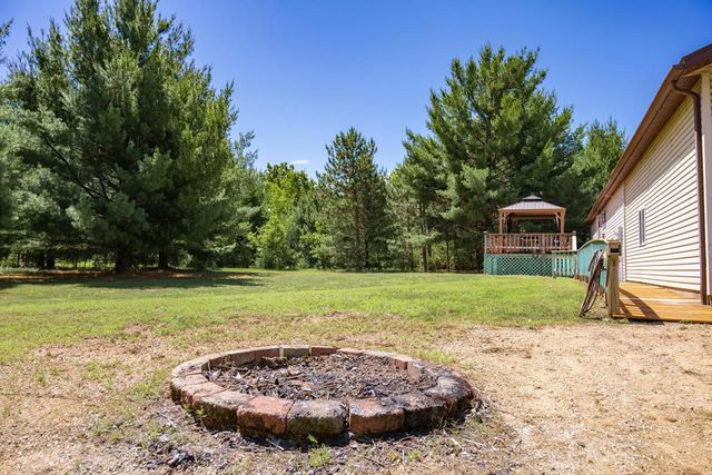 2628 10th Drive, Adams, WI 53910