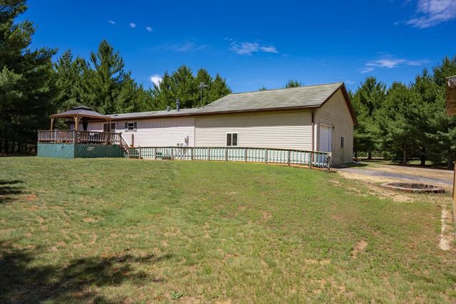 2628 10th Drive, Adams, WI 53910