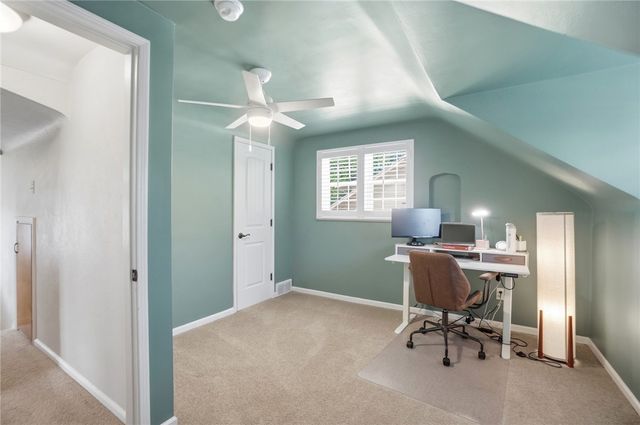 24 Peach Orchard Road, Oakwood, OH 45419