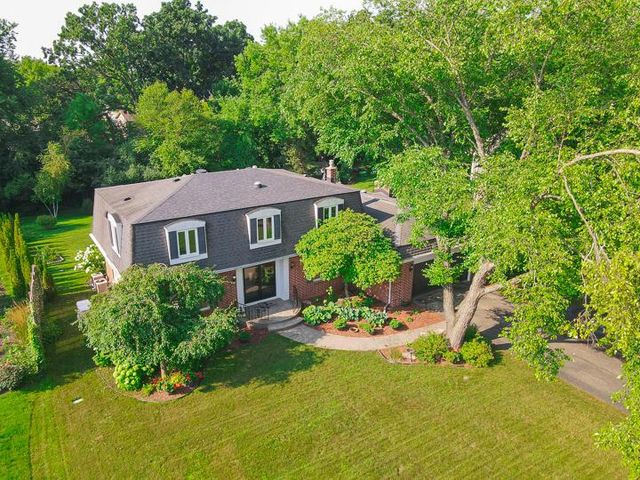 5729 Evarit DRIVE, Mount Pleasant, WI 53406