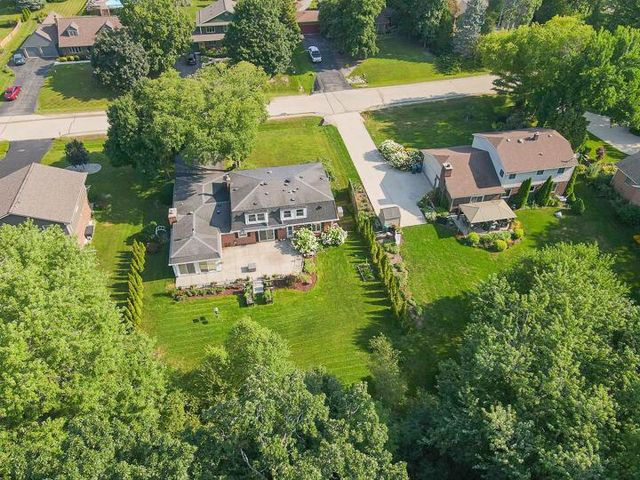 5729 Evarit DRIVE, Mount Pleasant, WI 53406