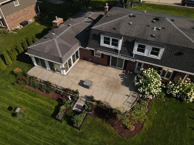 5729 Evarit DRIVE, Mount Pleasant, WI 53406