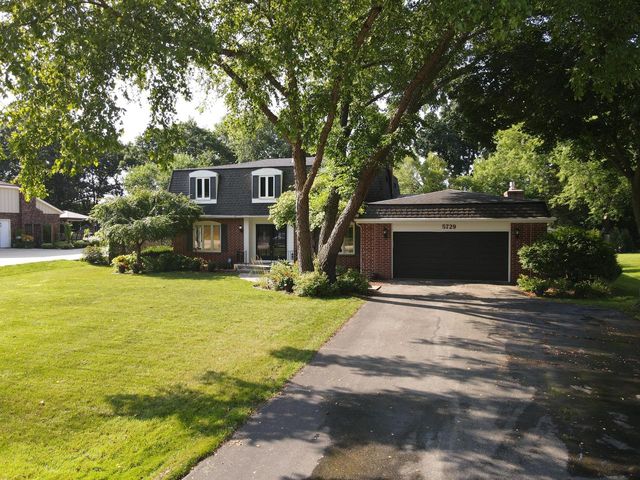 5729 Evarit DRIVE, Mount Pleasant, WI 53406