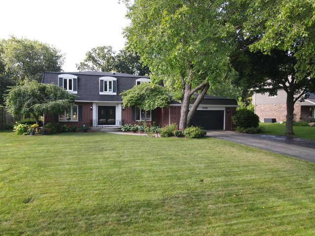5729 Evarit DRIVE, Mount Pleasant, WI 53406