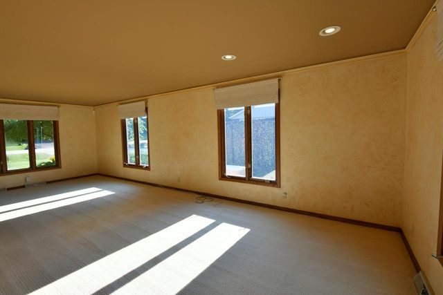 5729 Evarit DRIVE, Mount Pleasant, WI 53406