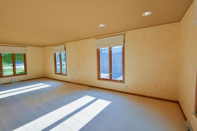 5729 Evarit DRIVE, Mount Pleasant, WI 53406