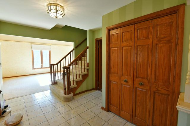 5729 Evarit DRIVE, Mount Pleasant, WI 53406