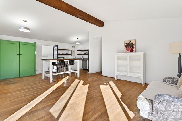 107 High Street, Black Mountain, NC 28711