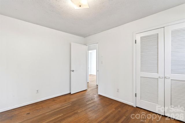 107 High Street, Black Mountain, NC 28711