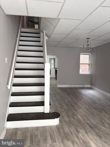 129 N WHITE ST, Shenandoah, PA 17976