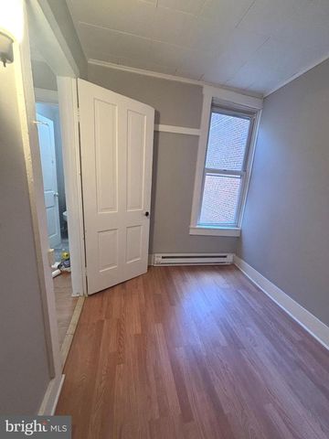 129 N WHITE ST, Shenandoah, PA 17976