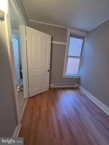 129 N WHITE ST, Shenandoah, PA 17976