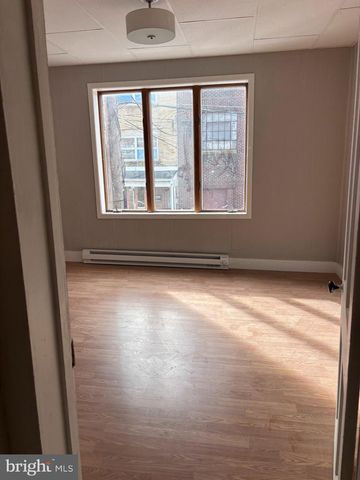 129 N WHITE ST, Shenandoah, PA 17976