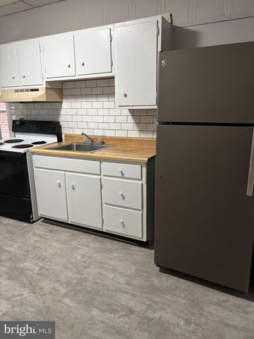 129 N WHITE ST, Shenandoah, PA 17976