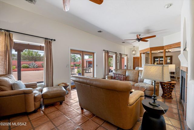 2539 E Edison Street, Tucson, AZ 85716
