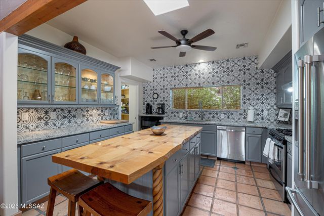 2539 E Edison Street, Tucson, AZ 85716
