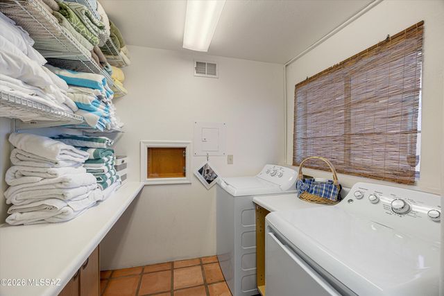 2539 E Edison Street, Tucson, AZ 85716