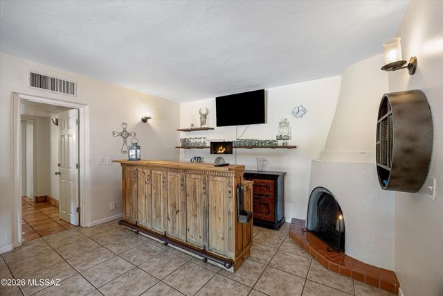 2539 E Edison Street, Tucson, AZ 85716