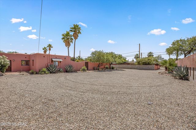 2539 E Edison Street, Tucson, AZ 85716
