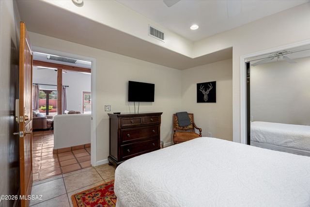 2539 E Edison Street, Tucson, AZ 85716