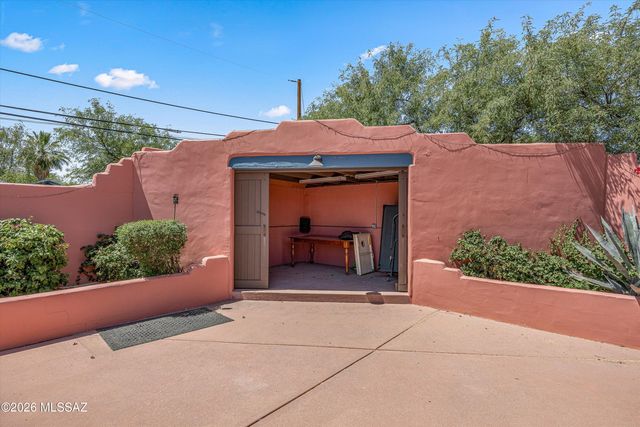 2539 E Edison Street, Tucson, AZ 85716