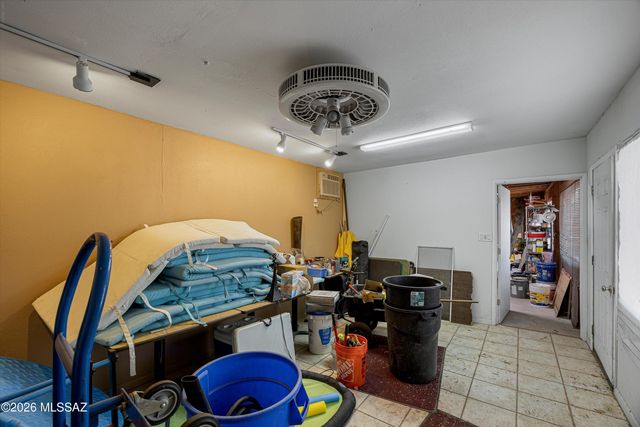 2539 E Edison Street, Tucson, AZ 85716