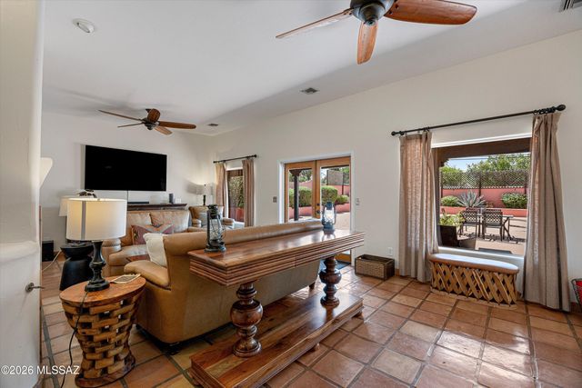 2539 E Edison Street, Tucson, AZ 85716