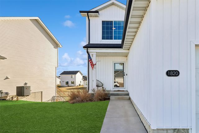 1820 17th Street SE, Altoona, IA 50009