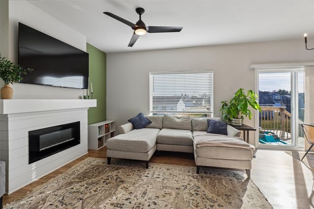 1820 17th Street SE, Altoona, IA 50009