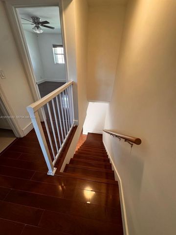 6709 N Kendall Dr 230, Pinecrest, FL 33156
