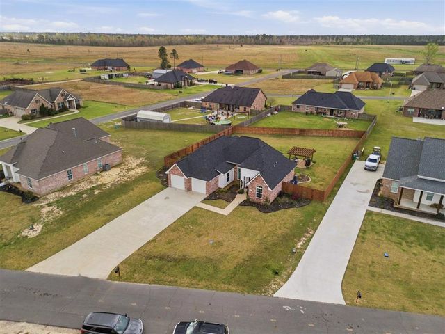 174 Daffodil Drive, Ragley, LA 70657