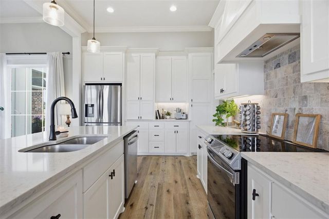 174 Daffodil Drive, Ragley, LA 70657