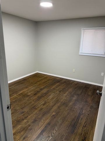 194 E BISCAYNE RD, Memphis, TN 38109