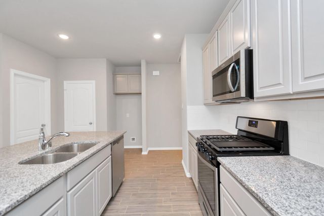 25746 Hickory Pecan Trail, Tomball, TX 77375