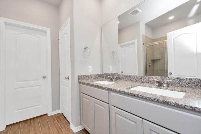 25746 Hickory Pecan Trail, Tomball, TX 77375