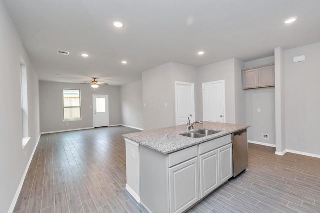 25746 Hickory Pecan Trail, Tomball, TX 77375