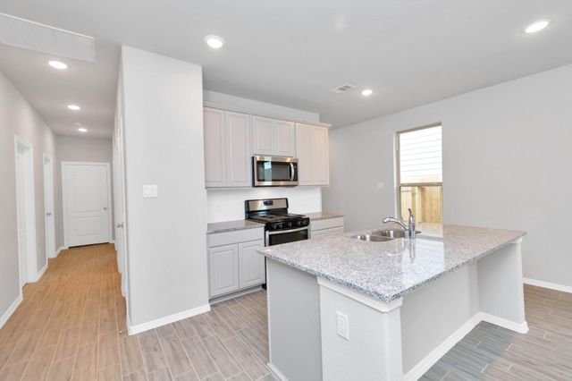 25746 Hickory Pecan Trail, Tomball, TX 77375