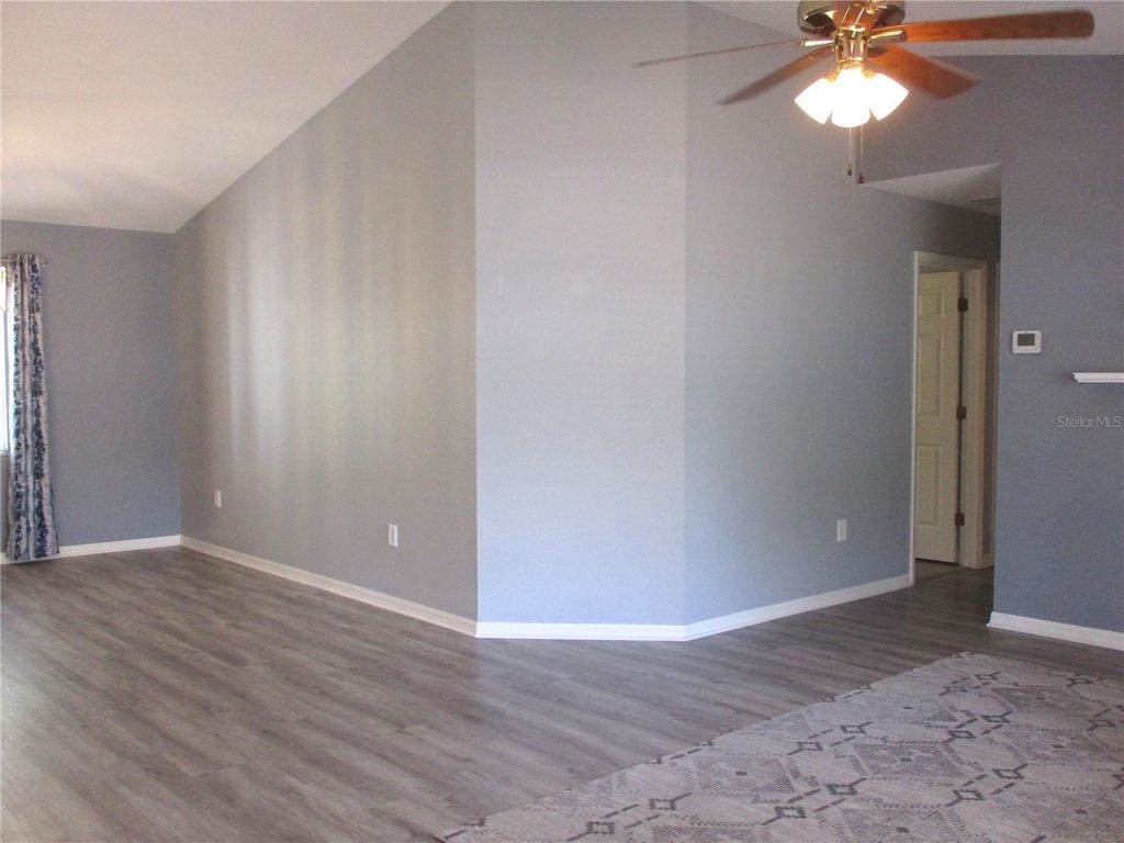 Image 18 of property listing at 14464 SW 112TH CIRCLE, Dunnellon, FL 34432