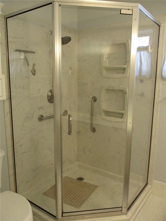 Image 31 of property listing at 14464 SW 112TH CIRCLE, Dunnellon, FL 34432