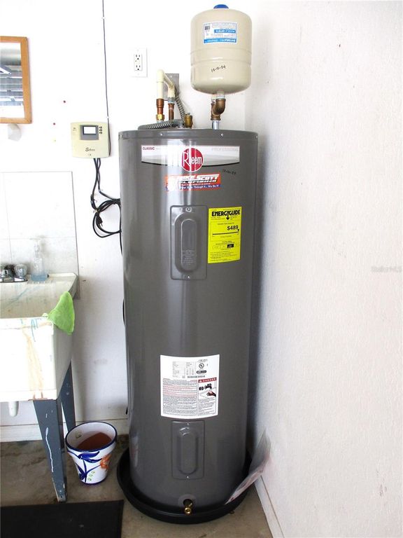 Image 49 of property listing at 14464 SW 112TH CIRCLE, Dunnellon, FL 34432