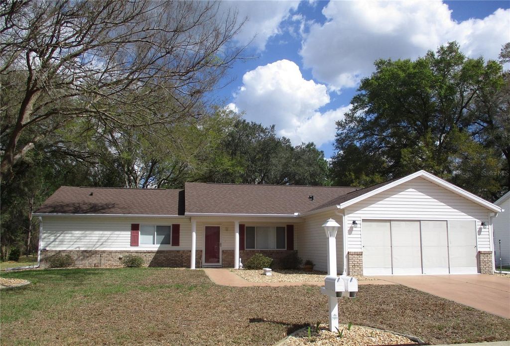 Image 52 of property listing at 14464 SW 112TH CIRCLE, Dunnellon, FL 34432