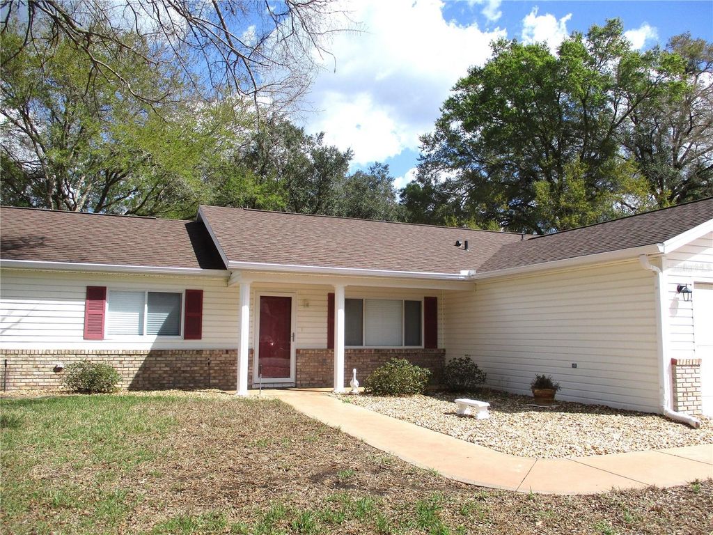 Image 53 of property listing at 14464 SW 112TH CIRCLE, Dunnellon, FL 34432