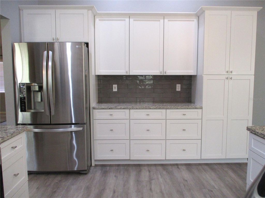 Image 7 of property listing at 14464 SW 112TH CIRCLE, Dunnellon, FL 34432